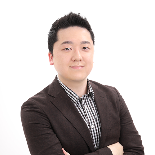 安田 岳人